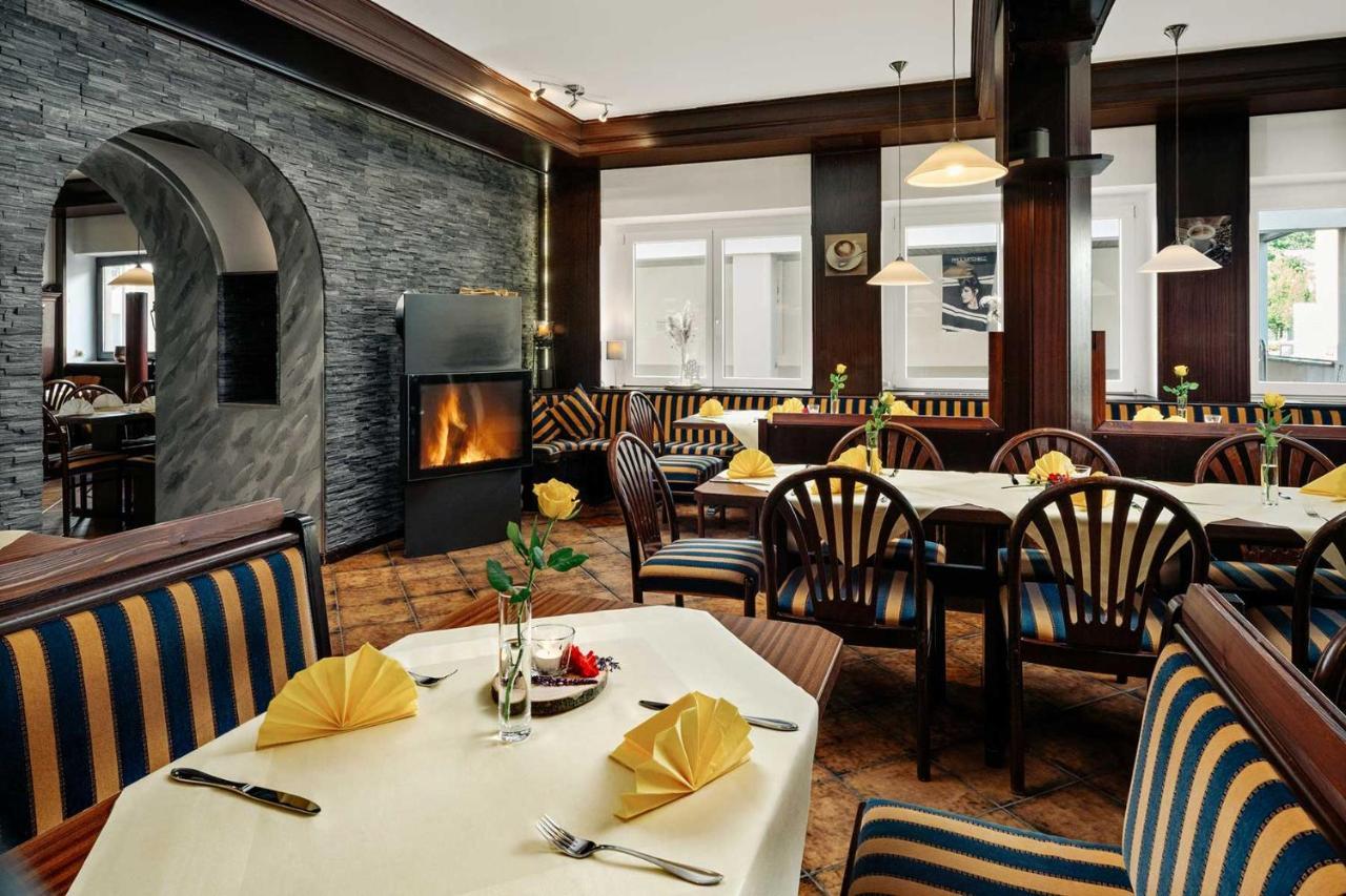 Hotel Park Cafe Reichl Бад-Аббах Экстерьер фото
